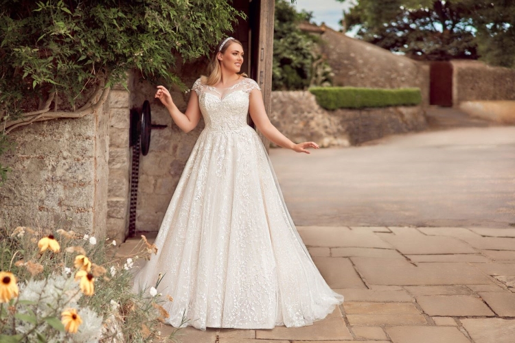 Curvy Bridal, Plus Size Bride, Plus Size Wedding Dresses Shop